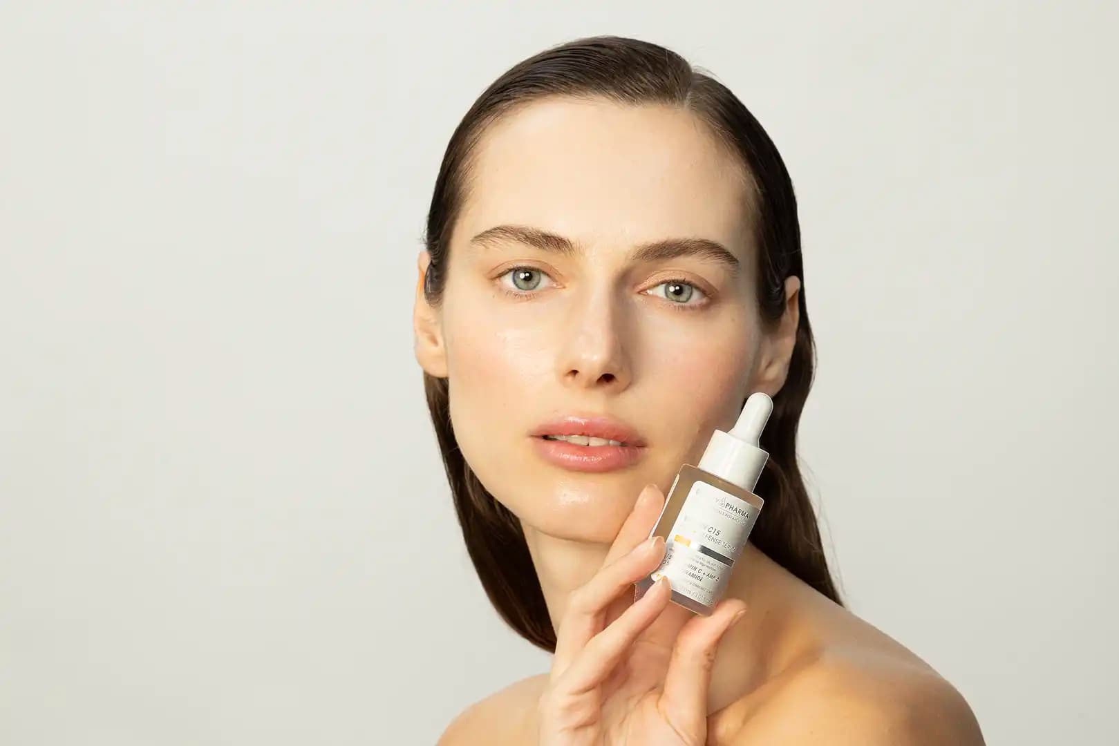 VITAMIN C10 AOX DEFENSE SERUM