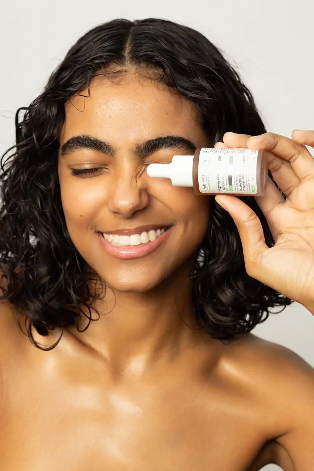 NIACINAMIDE + 5% CHE UNDER EYE SERUM